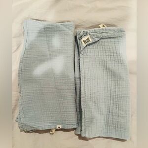 Bibs burp cloths (washed/new)